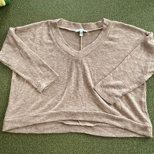 Small loose fit cropped pink V neck long sleeved sweater